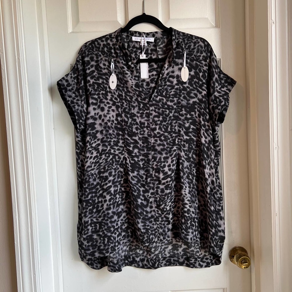 LOYAL HANA "Carrie" Cheetah Nursing/Maternity Blouse